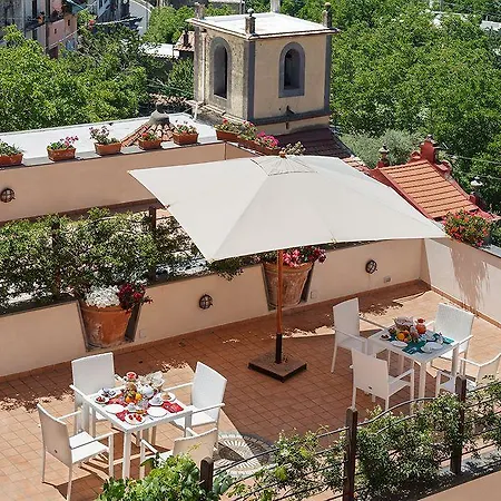 فندق مبيت وإفطار Cassiopea فيكو إيكوينس